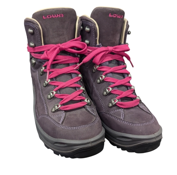 Lowa Hiking Boots purple w pink laces size 10